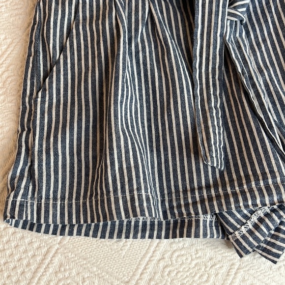 💥💥June & Hudson Small Blue/White Striped Shorts - Picture 6 of 10